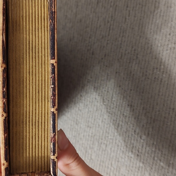 "Book" Storage Box - Picture 6 of 7